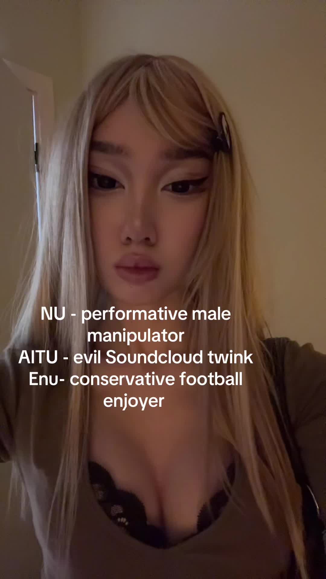 @Desperategirlkisser