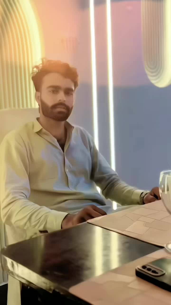 @Ubaid Bilal😎✌️