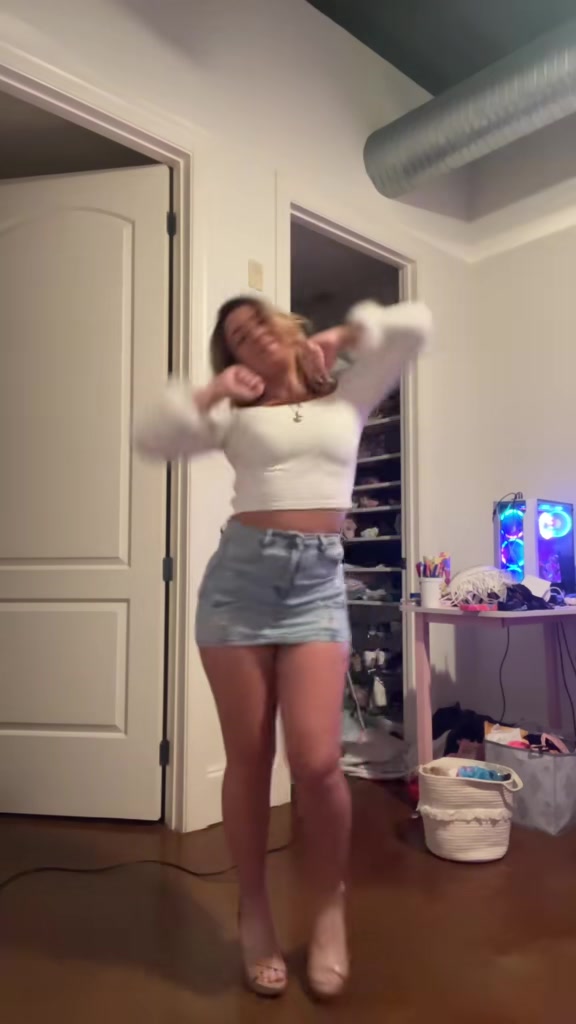 @Brooke🧚🏼&zwj;♀️