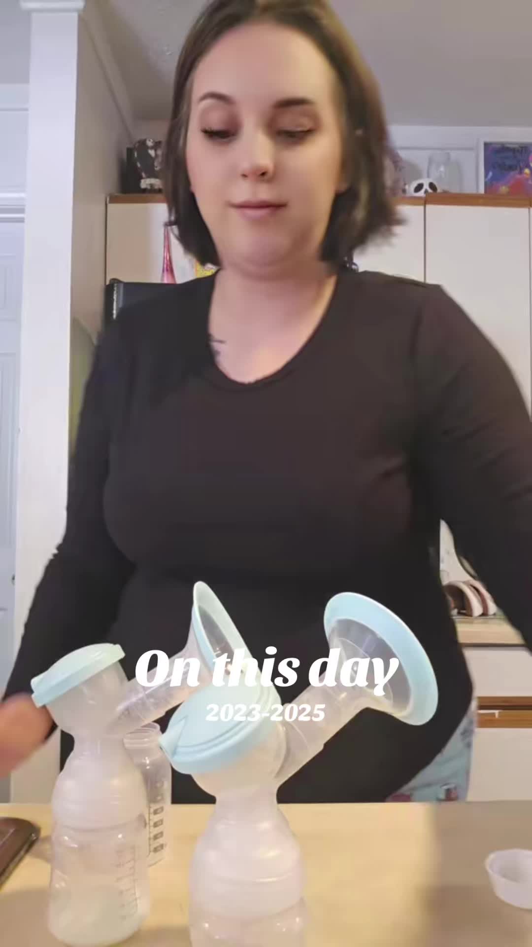 @HeyItsMegan ☕️🧋📚