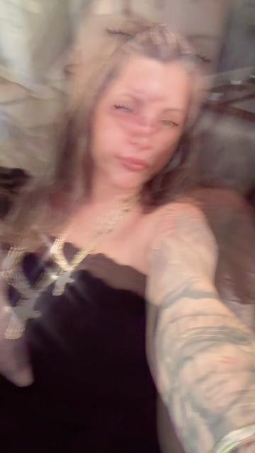 @Official Desire&rsquo;e Dee Strange