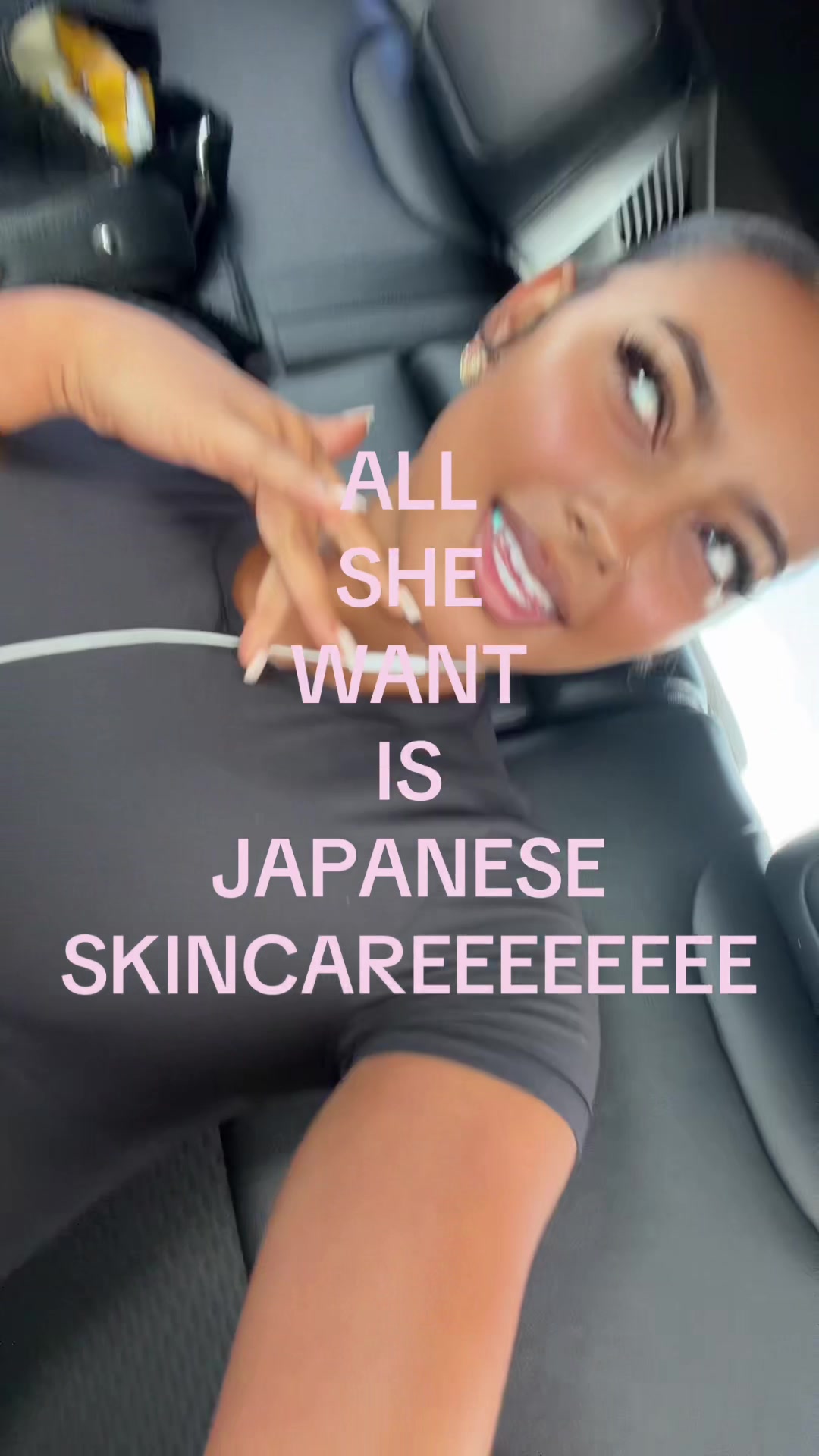 @peachesncream