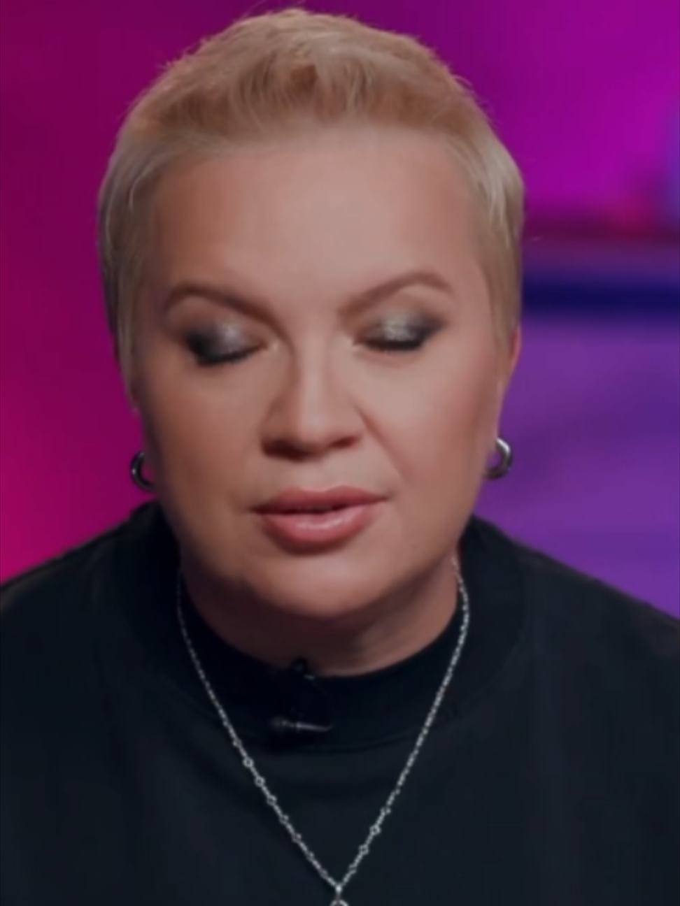 @Rus Showbiz