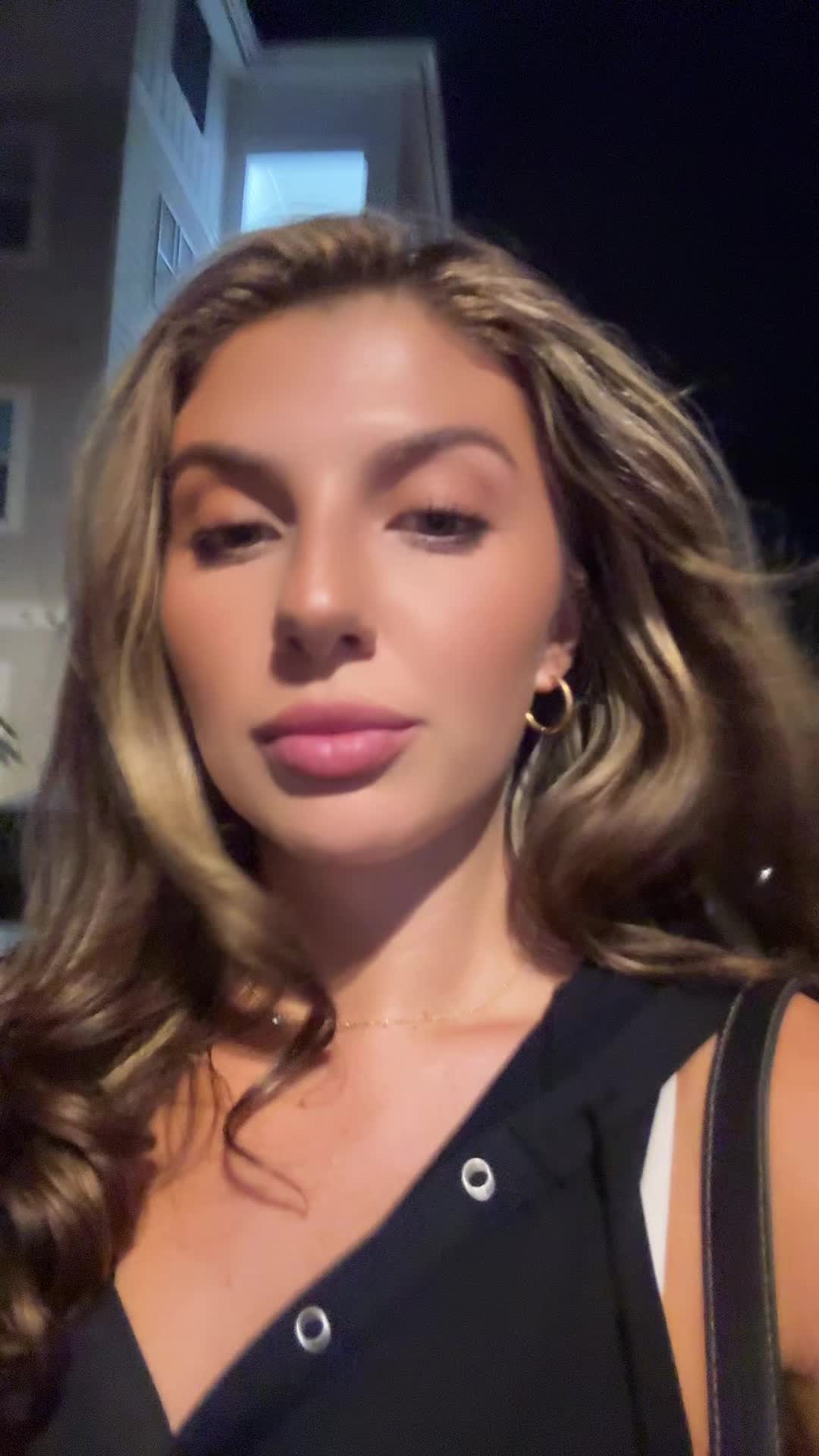 @Ilovemangostickyrice