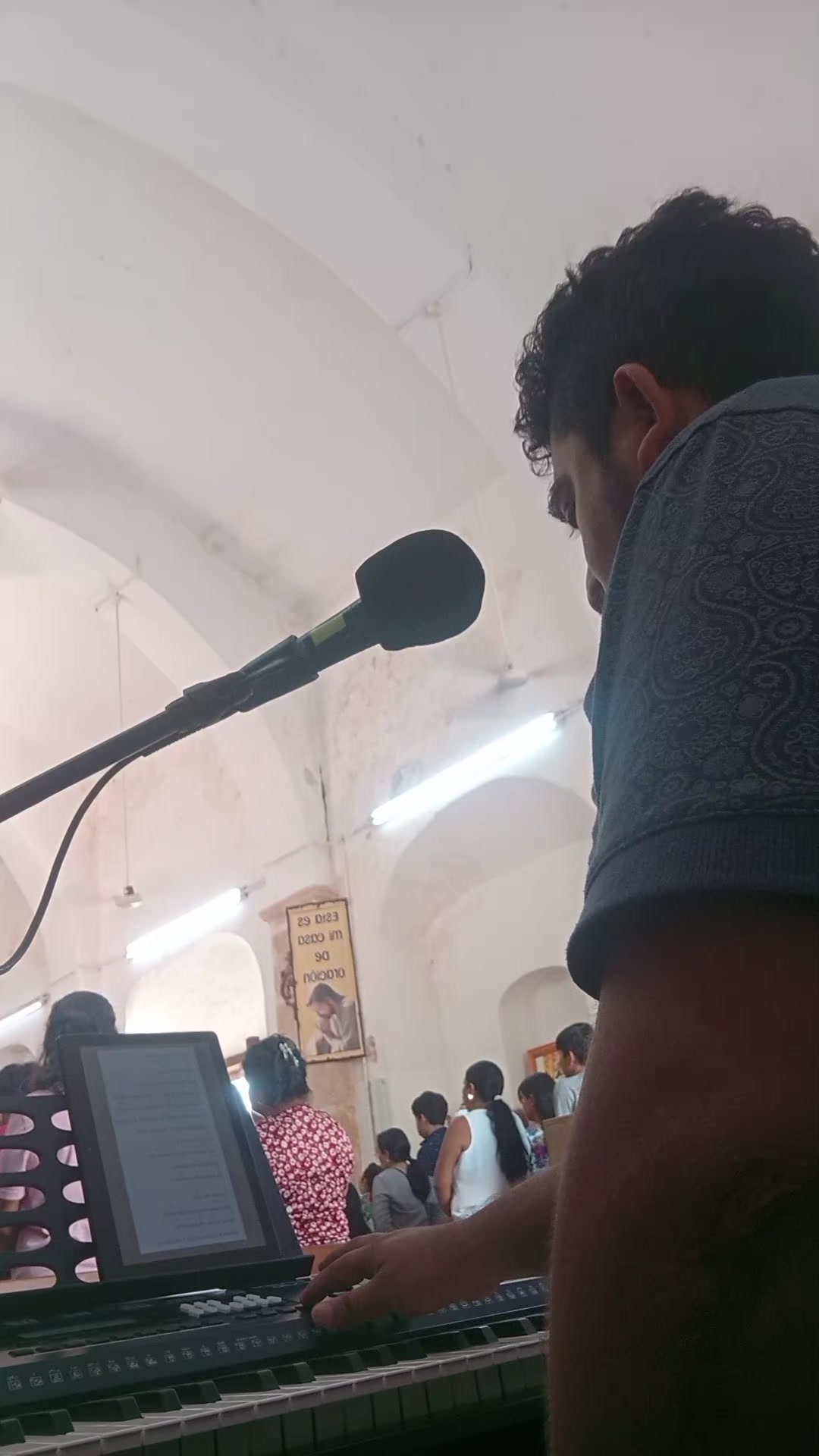 @Felipe_Garcia Coro católico