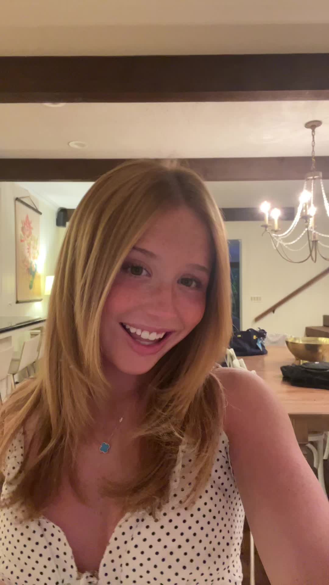 @linds12344