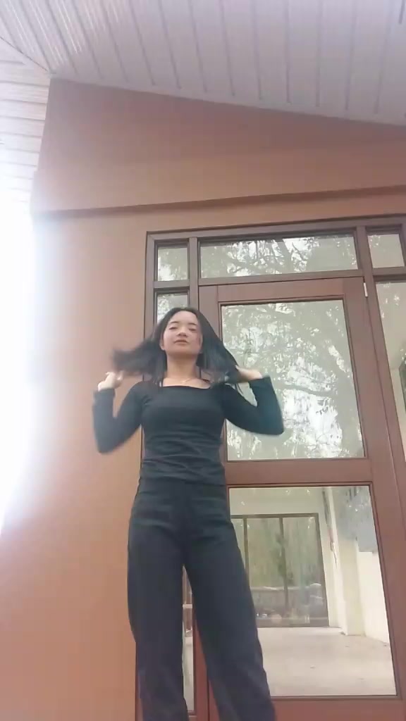 @✨JU LI EN✨
