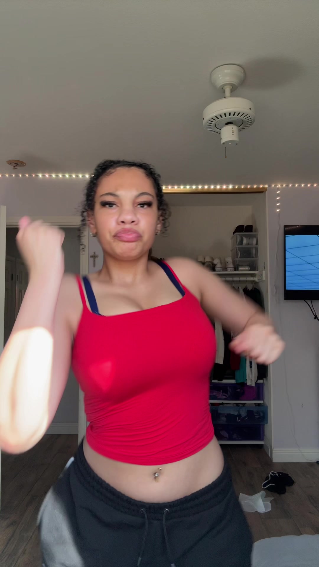 @𝒟𝑜𝓃𝓎𝒶💋
