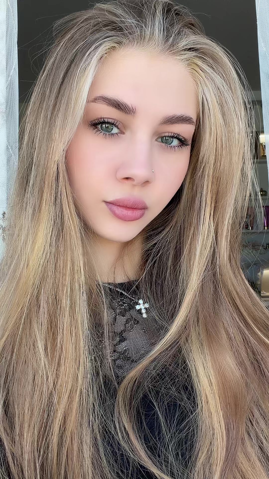@тгк:EleonoraAylin