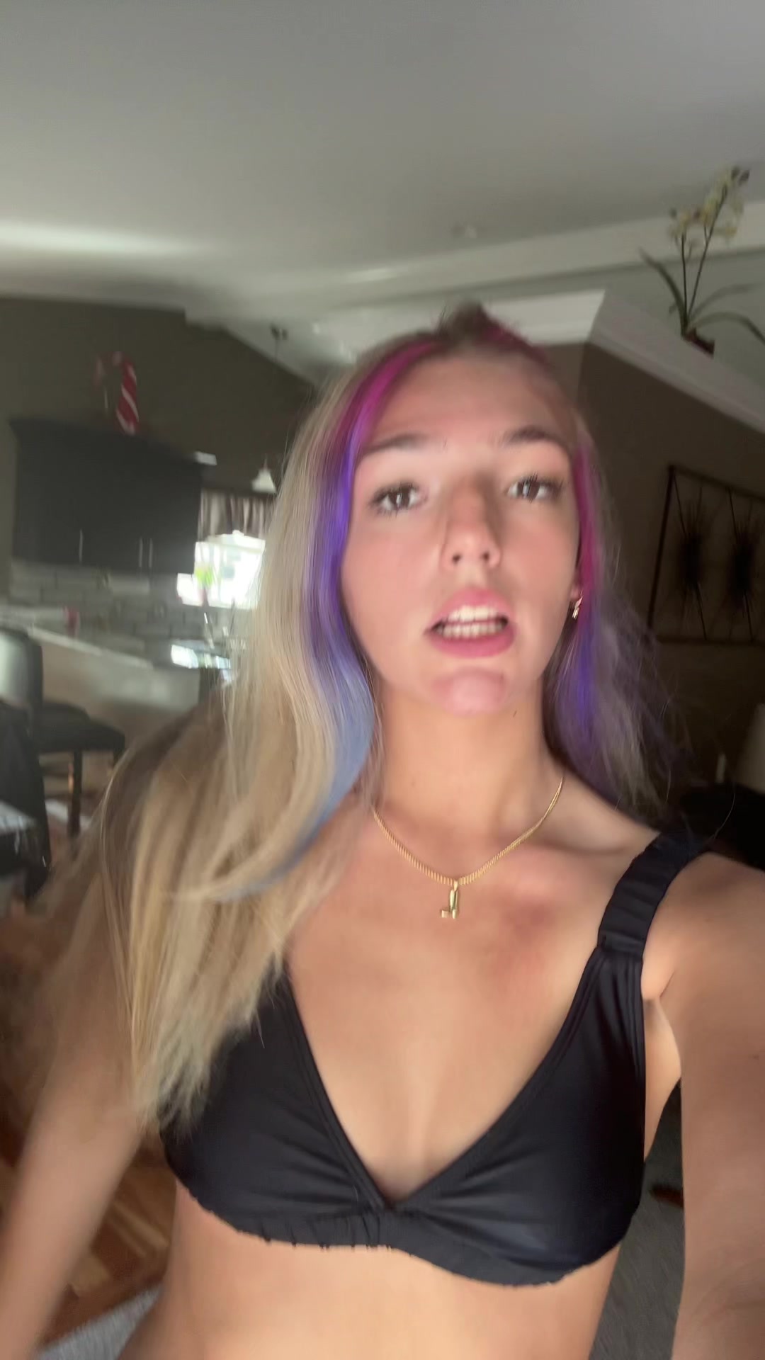 @️ Olivia