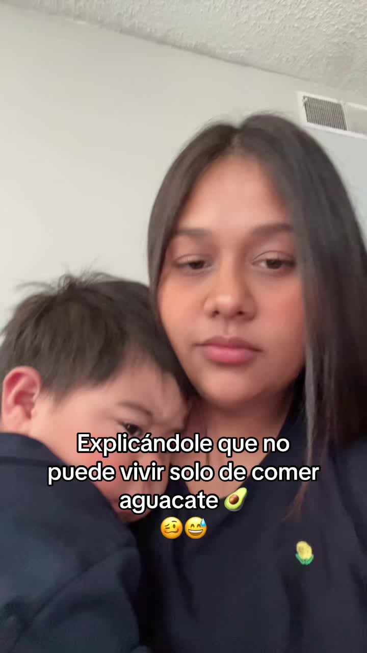 @Itzel ✨