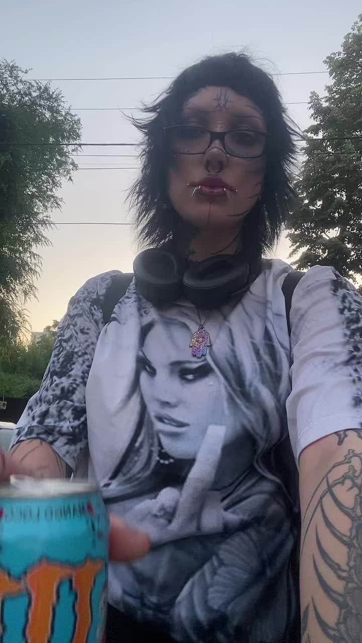 @kxanarchyy
