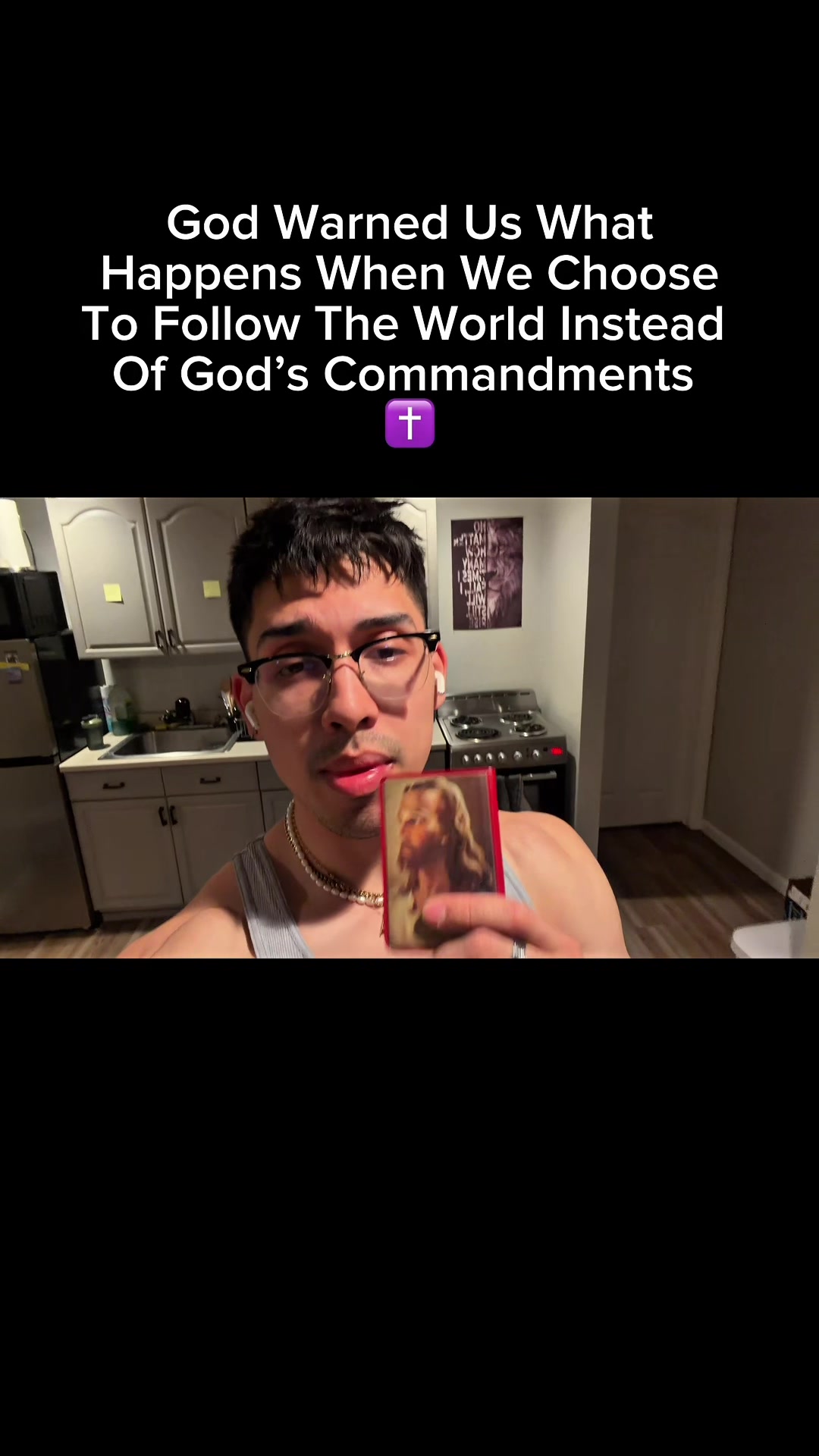 @johnnydivines