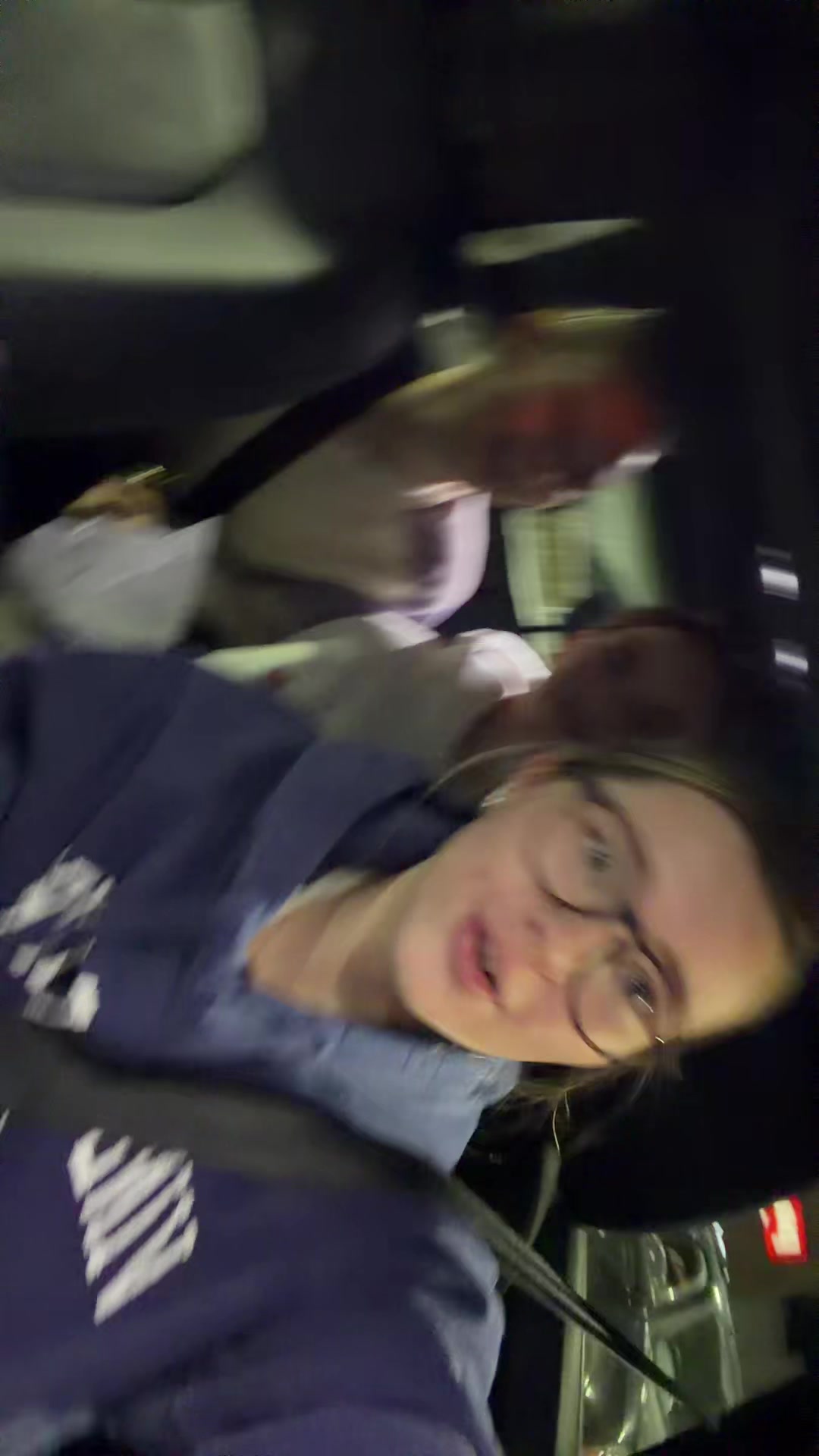 @vivvvv