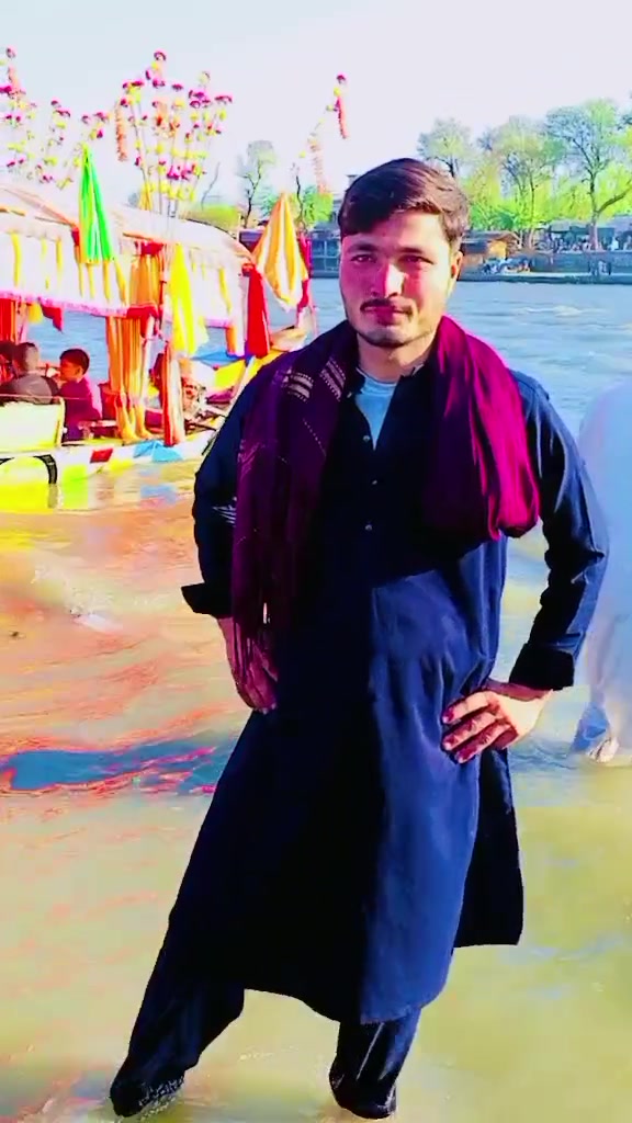 @💔ALONE🥹BARBAD💔