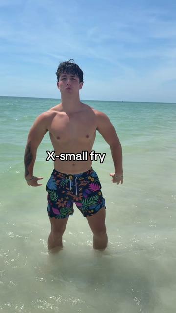 @keenan🦈