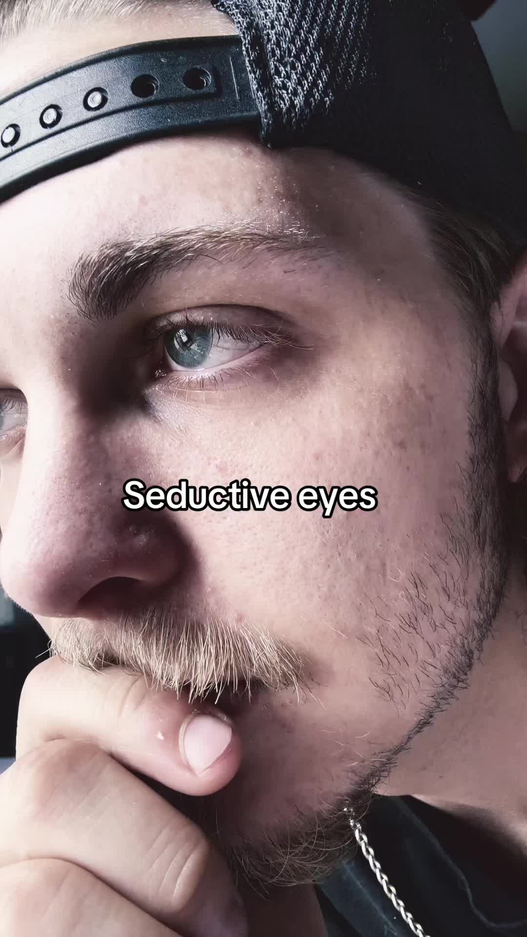 @G̩̱ͩ̏͜A̷͙ͭͫ̕B̩͎͍̾ͅḚͭ̉̇͟