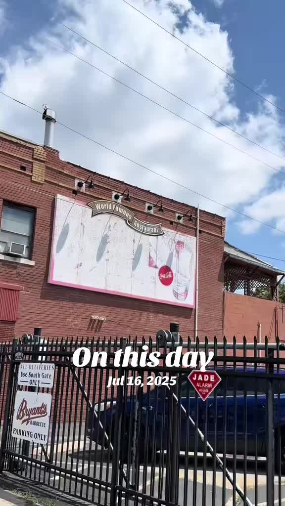 @letseatkc