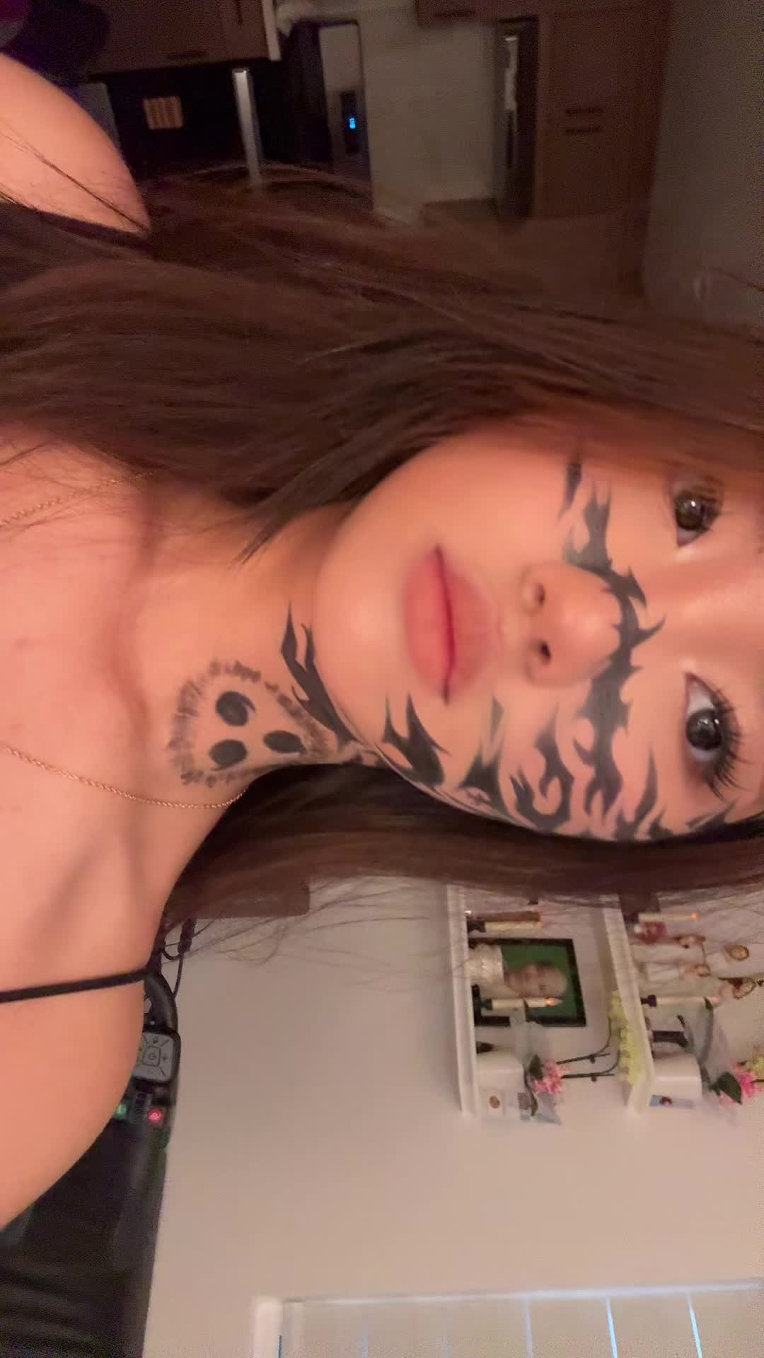 @ev.