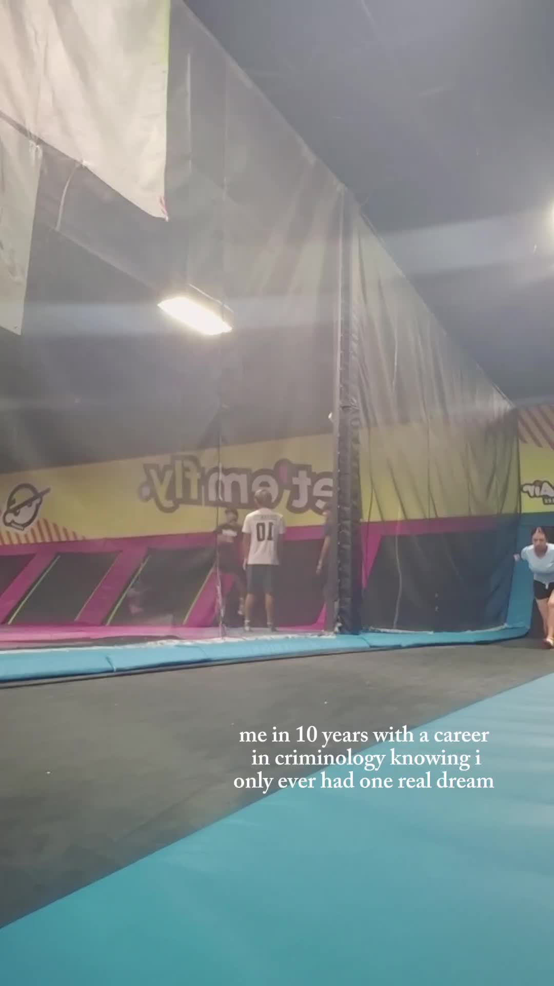 @rayne0519