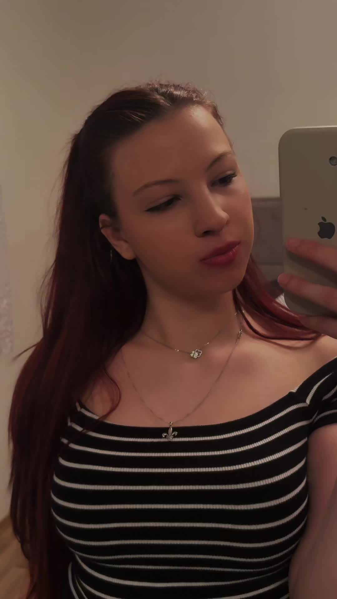 @𝓐𝓳𝓵𝓲𝓬💛