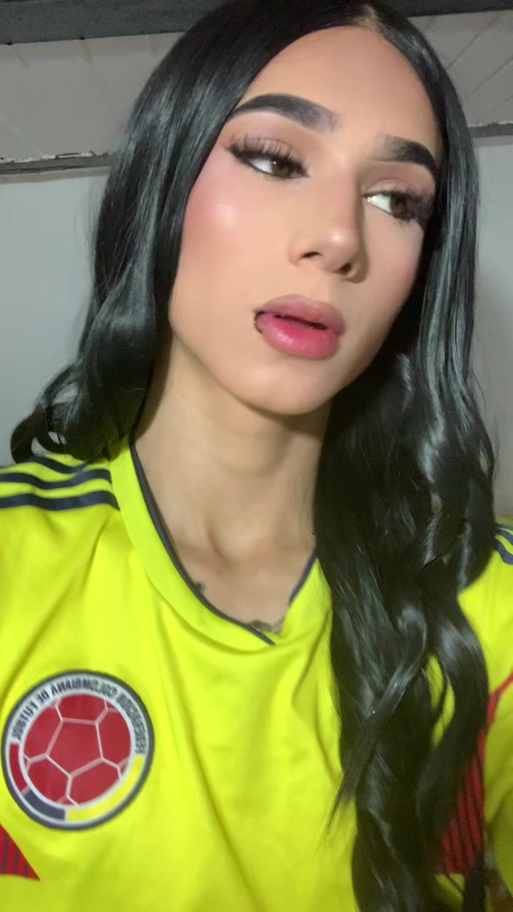 @La _juli23