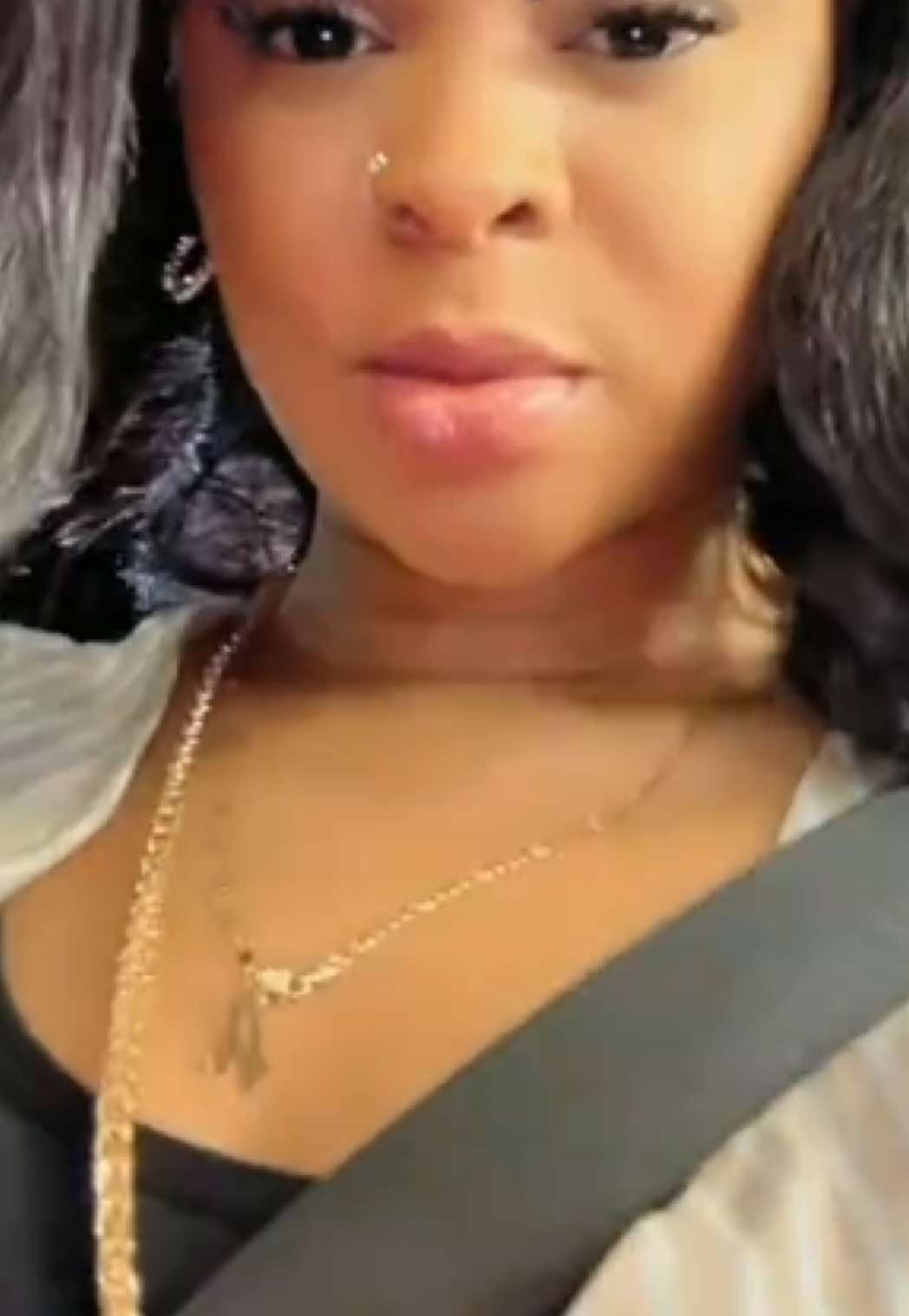 @ArisMoments