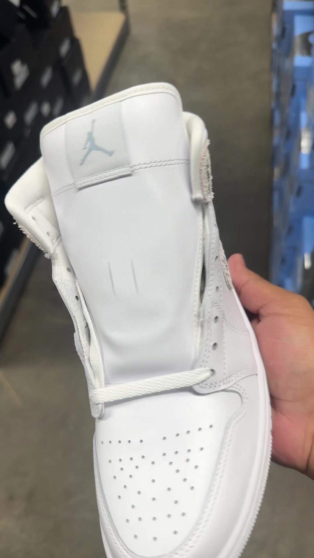 @Trending Sneakers