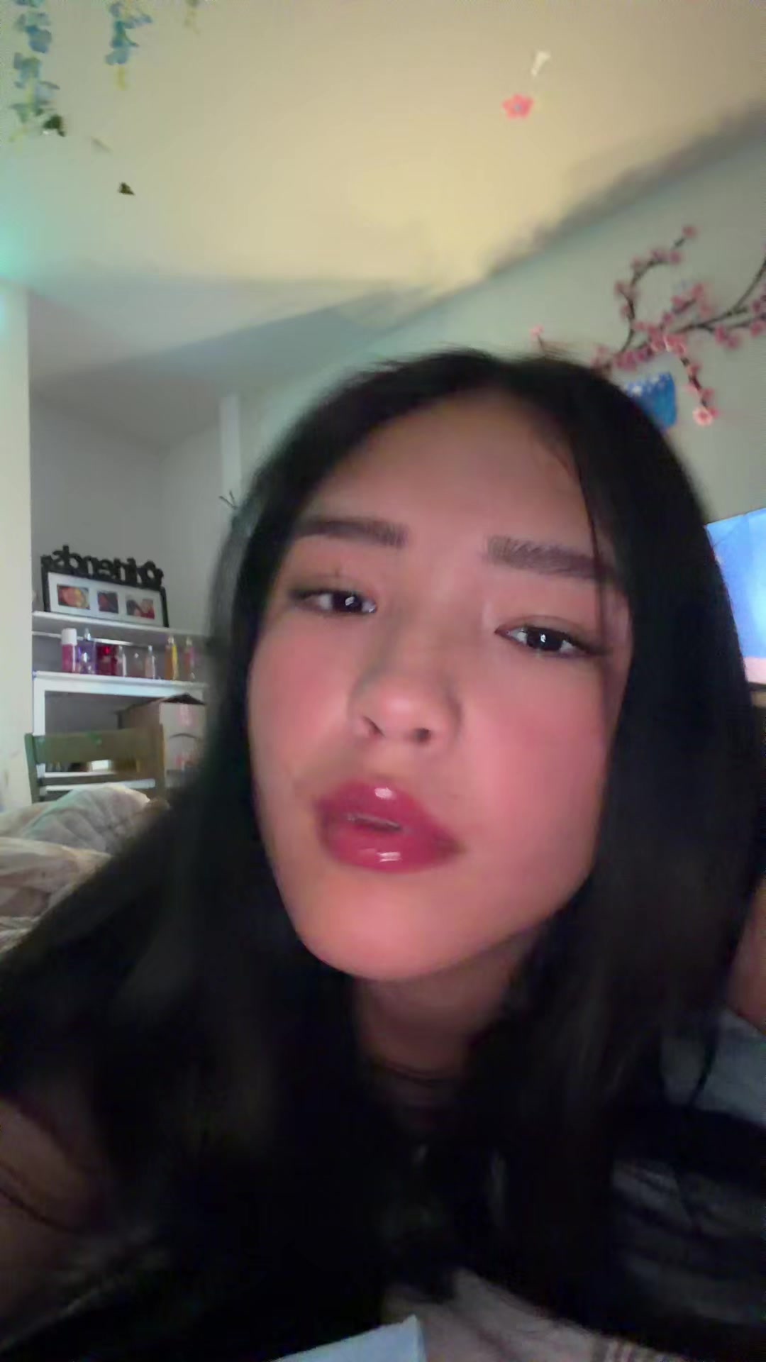 @Lori.