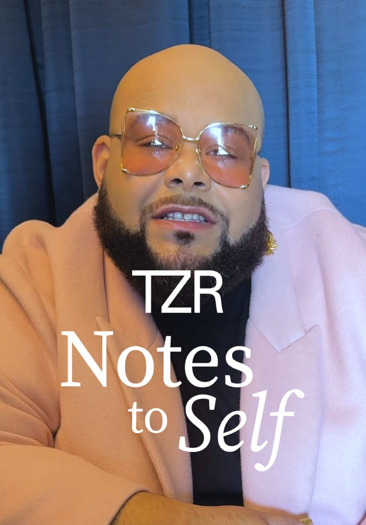 @thezoereport