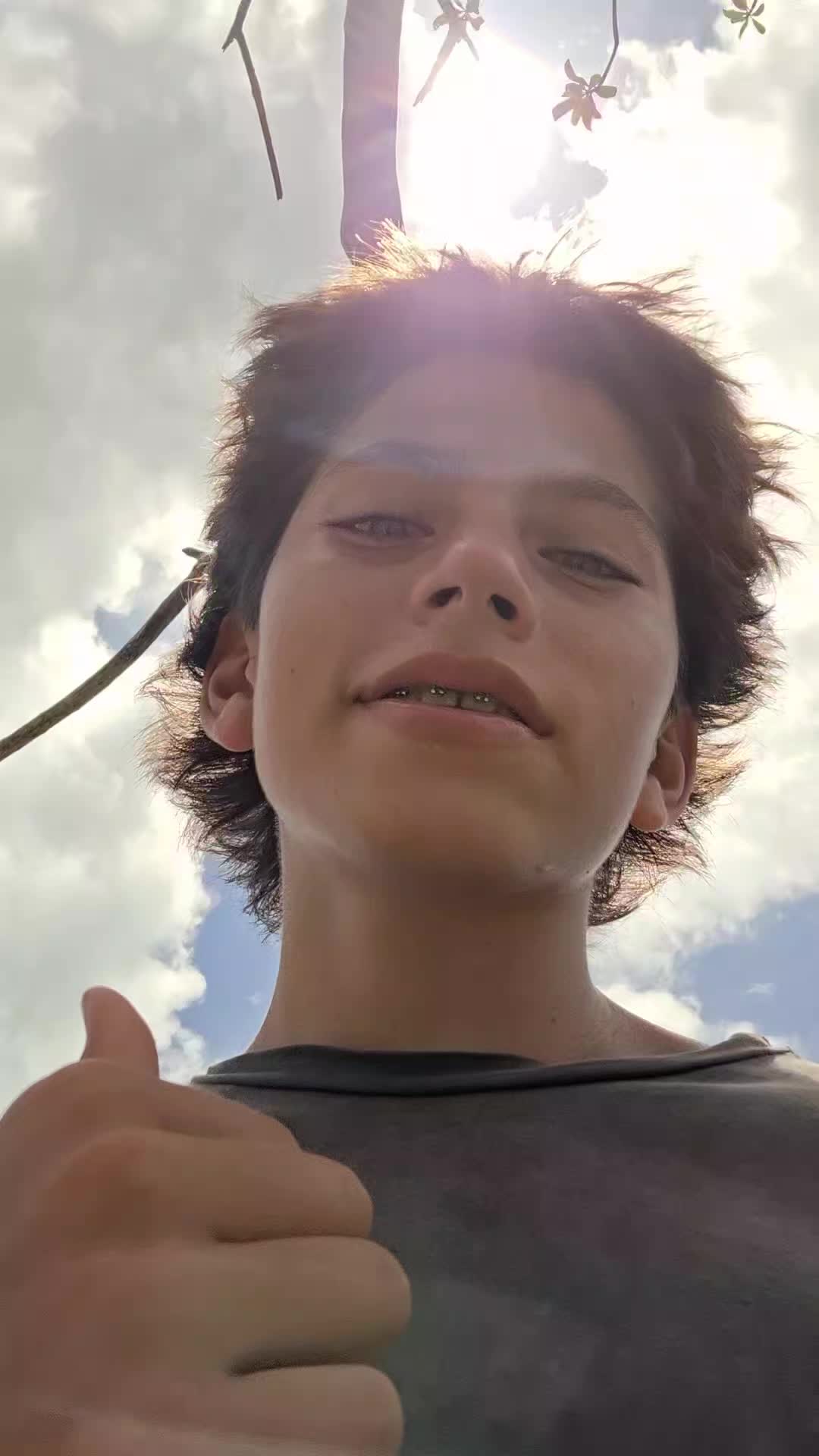 @𝐟𝐚𝐫𝐢𝐞𝐥 𝐚𝐧𝐭𝐨𝐧𝐢𝐨