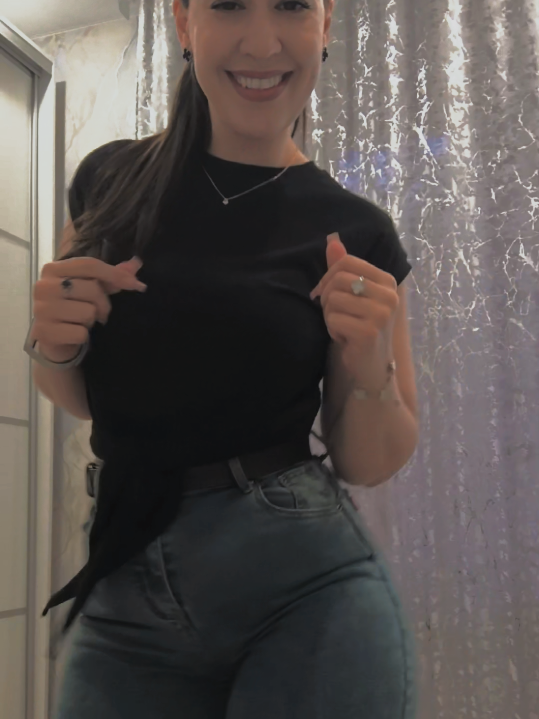@Мехри