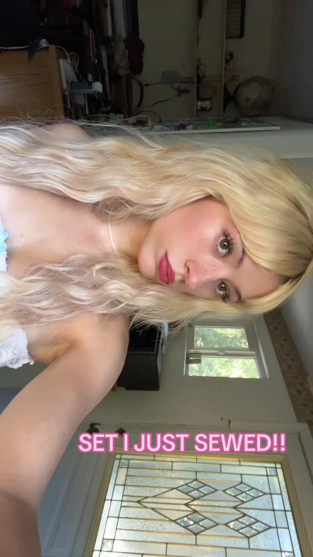 @Simoney