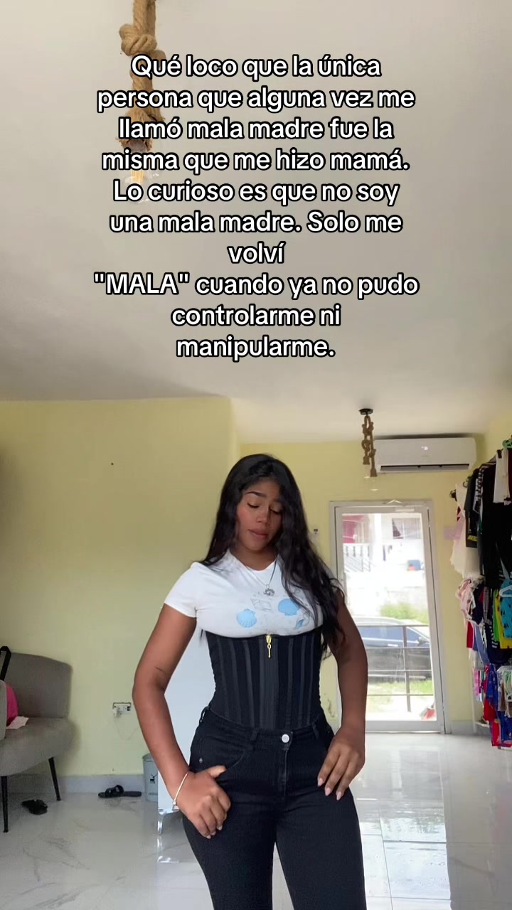 @Perlitha_xlx0🌈🌊