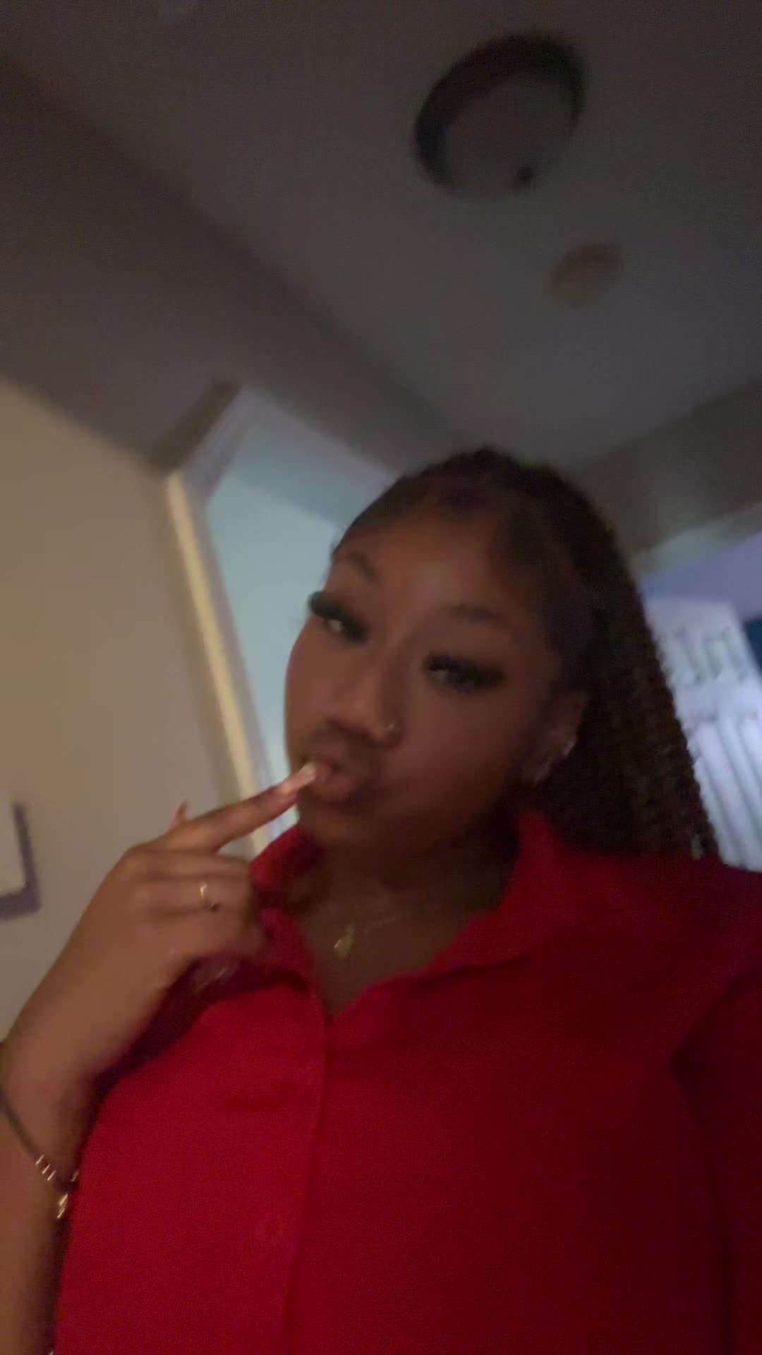 @duhitsjadamarie
