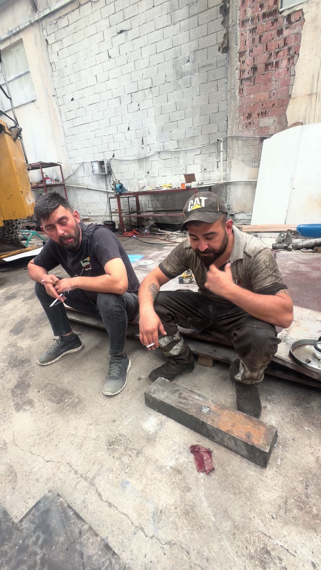 @Emirhan Ünal