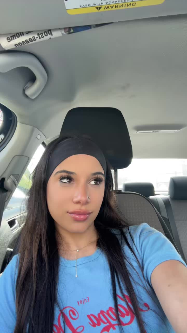 @alyssafavaa