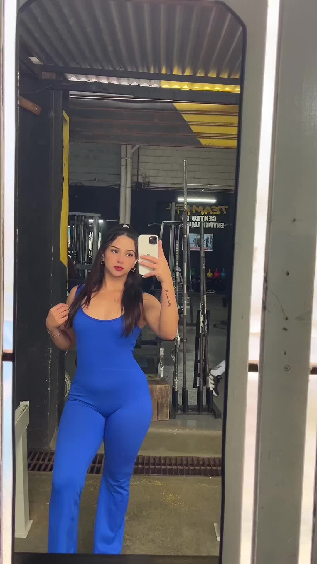 @Natasha_Elizabeth1