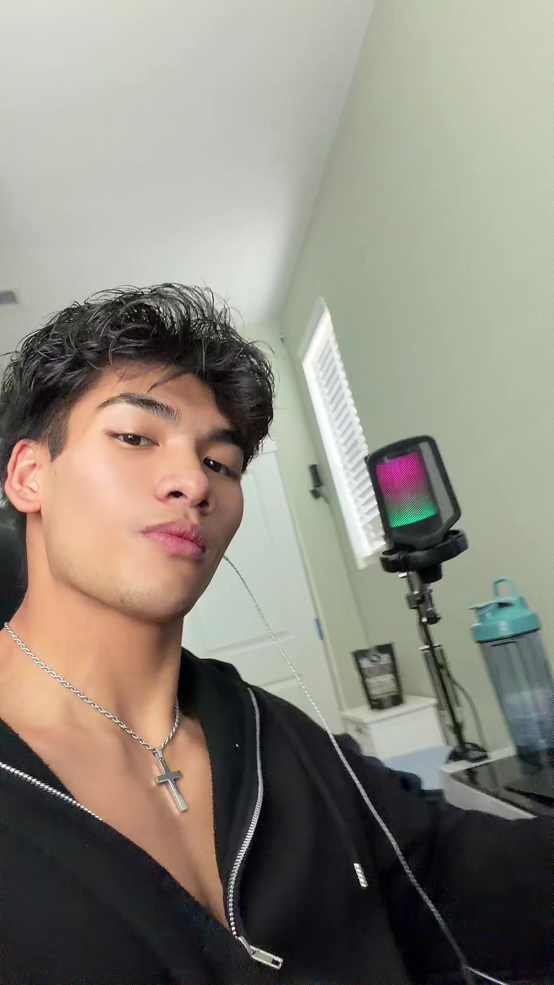 @E