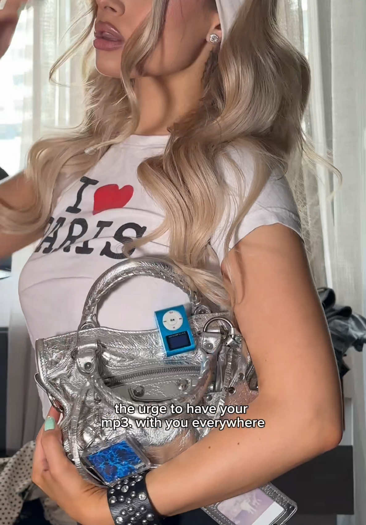 @Eva Timush