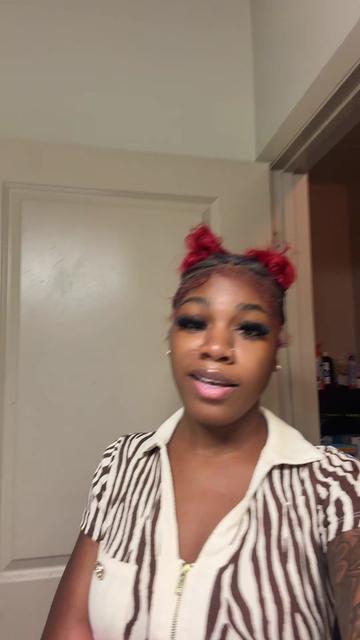 @👩🏾❤️💋👩🏽