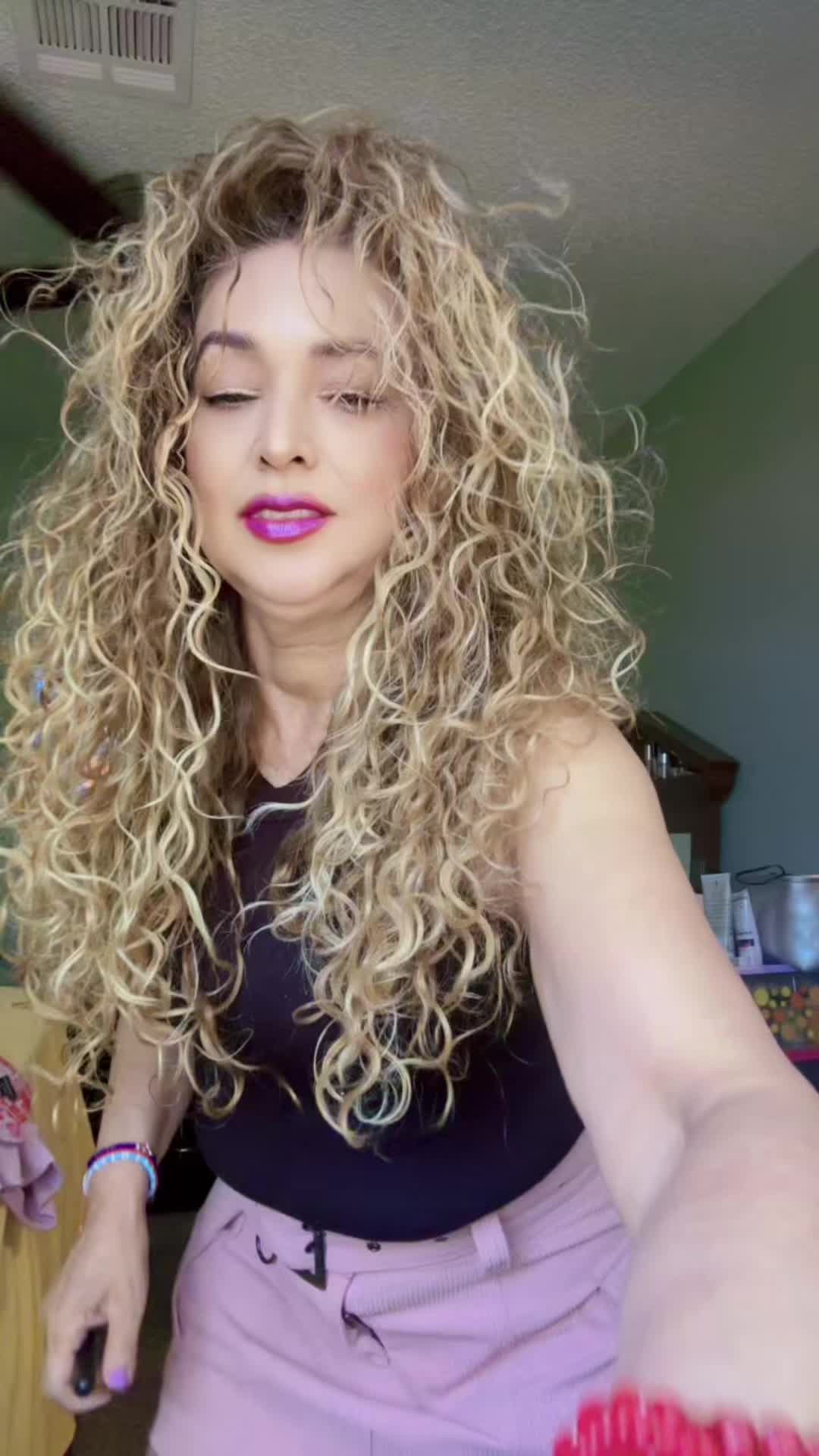 @😈Flakita Figueroa♋️