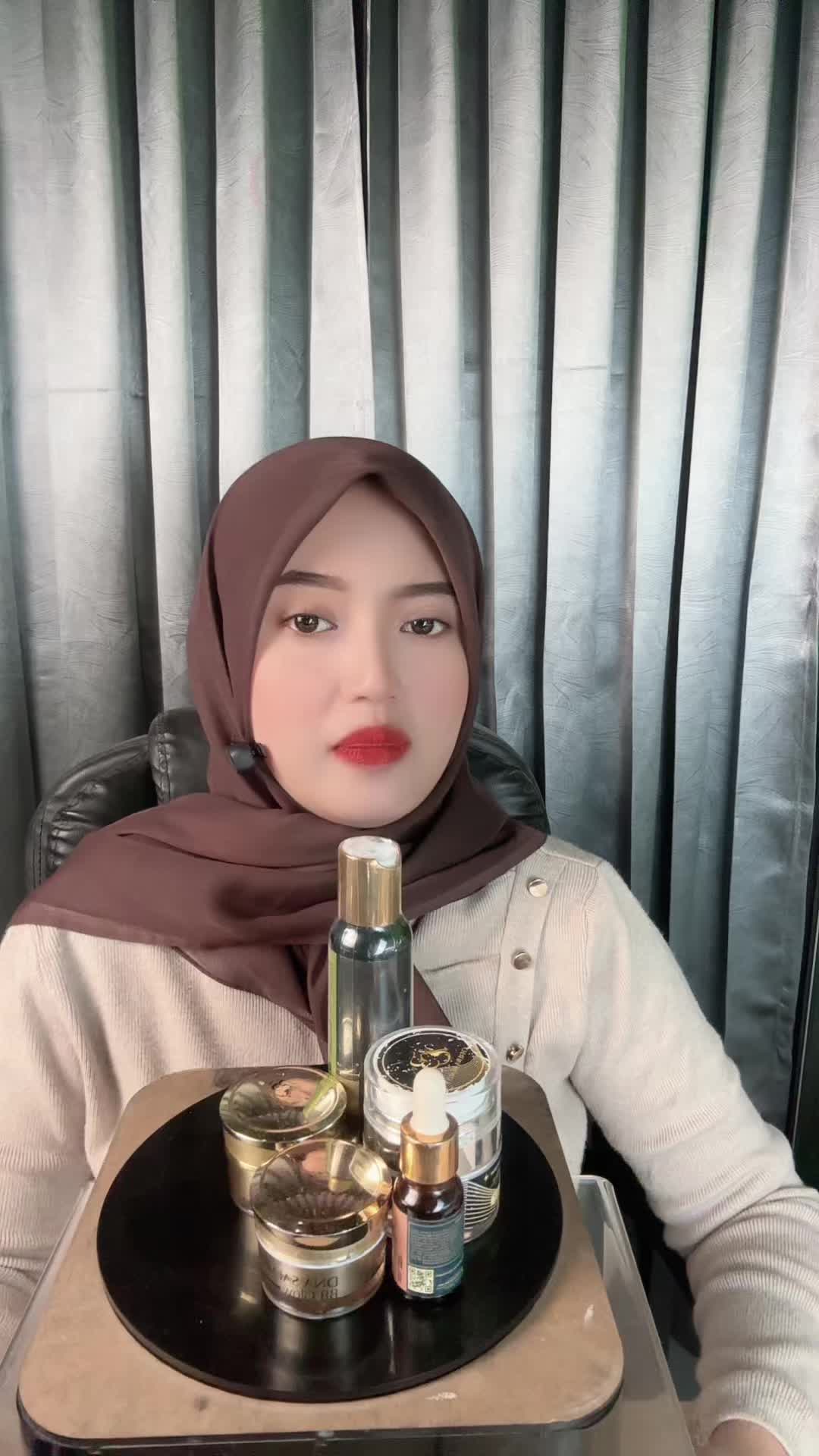 @Anisa Beauty House
