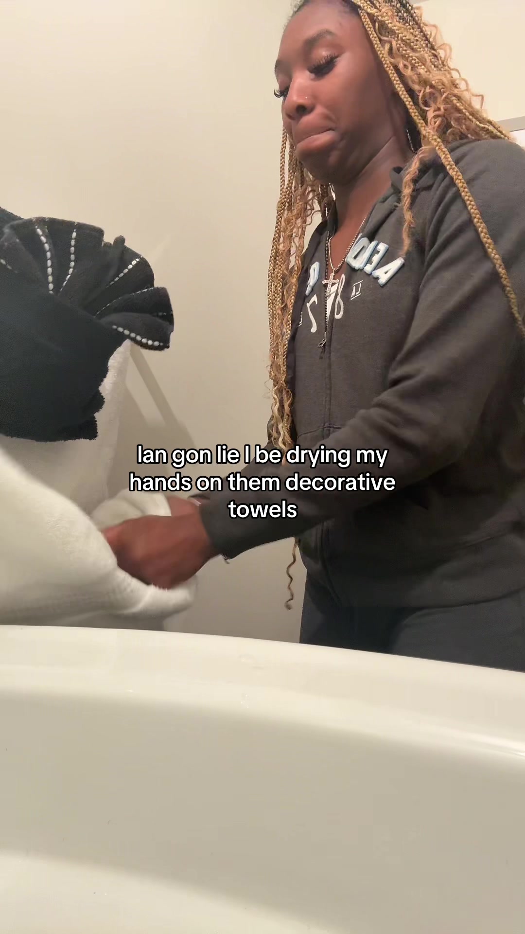 @Tai