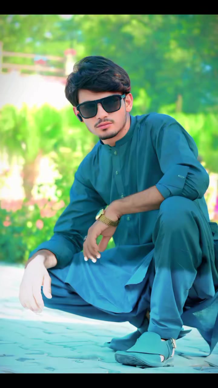 @Amshid king