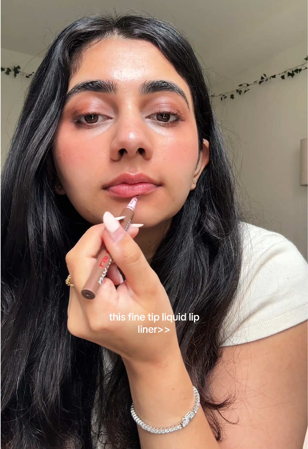 @isha🧚&zwj;♀️