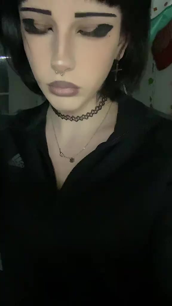 @вишневая