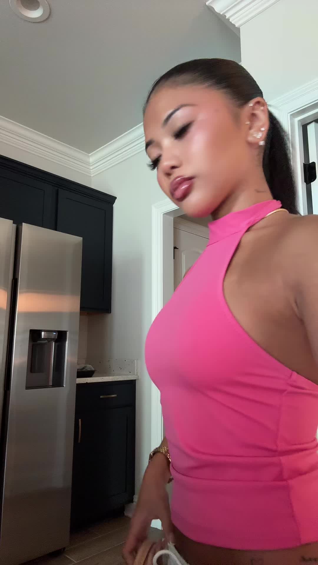 @ALZEAH JADE