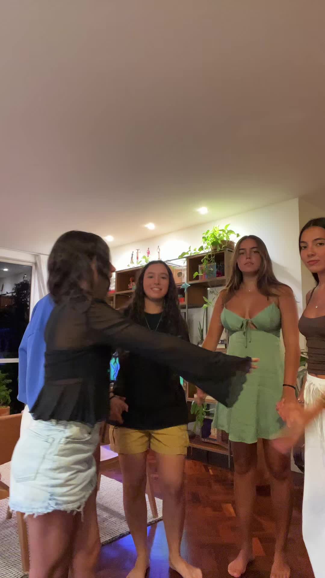 @sofiiabastos