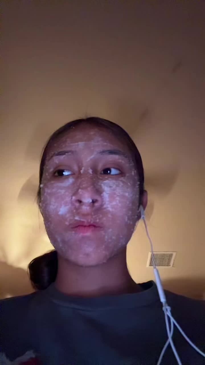 @itprobablyzoe
